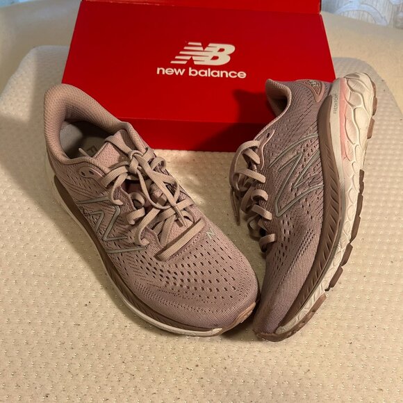 NEW BALACE Women's B Narrow Sz 8.5 in Earth Shadow / Fresh Foam X860 - Picture 8 of 8